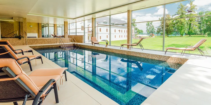 3-chodová večera + wellness alebo bowling v hoteli Chateau Appony****
