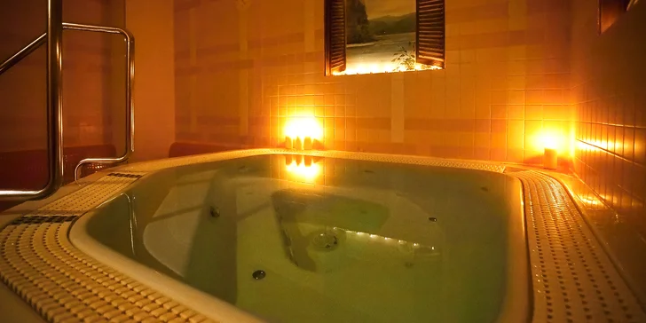 4* romantický pobyt v centre Prahy: raňajky, degustačné menu alebo privátny wellness