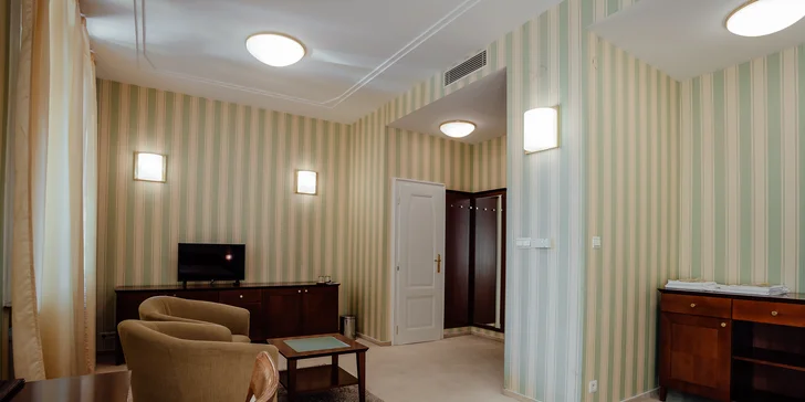 Hotel Sandor Pavillon**** v centre kúpeľného mestečka Piešťany: wellness pobyt s polpenziou