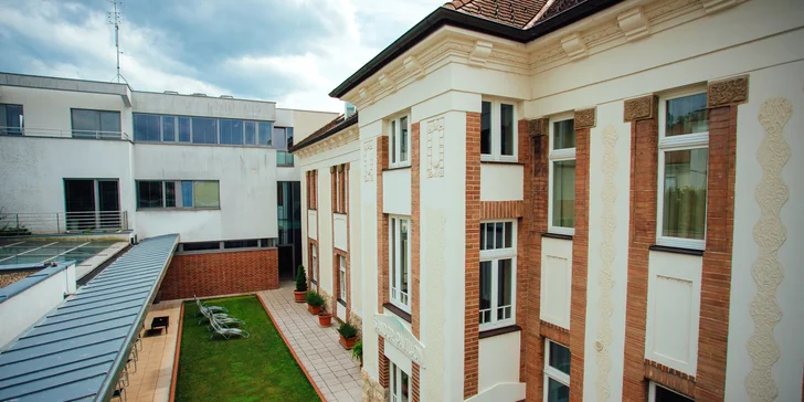 Hotel Sandor Pavillon**** v centre kúpeľného mestečka Piešťany: wellness pobyt s polpenziou