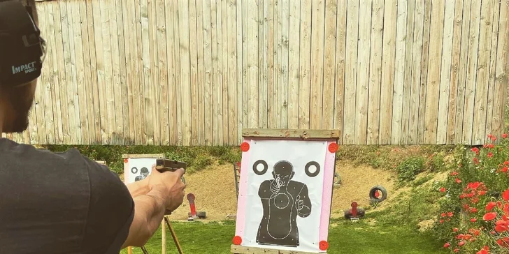 Vyskúšajte si streľbu zo zbraní podľa vlastného výberu až na 3 strelniciach