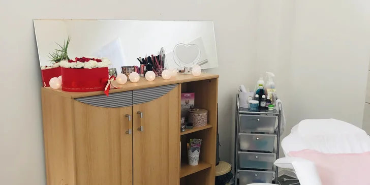 Kompletné balíčky čistenia pleti, 3D mihalnice, laminácia obočia či lash lifting