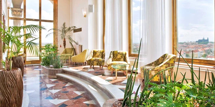 Legendárny Hotel International: pobyt s jedlom i romantika s masážou, skvelá dostupnosť do centra