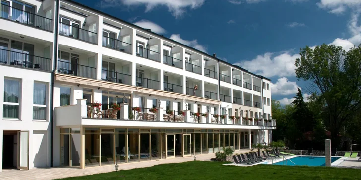 Wellness pobyt v obľúbenom 4* hoteli v blízkosti zážitkových kúpeľov