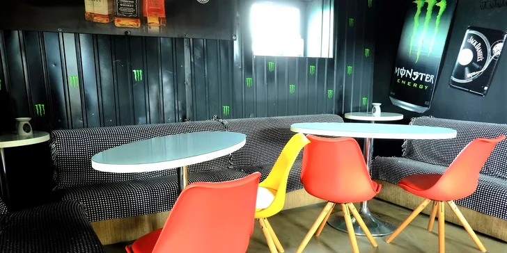 Jazda na motokáre na najväčšom okruhu na východnom Slovensku