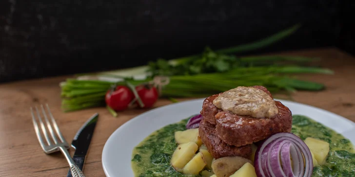Najedzte sa zdravo! Burger, menu špeciál či koláč u Pánov Báklažánov!