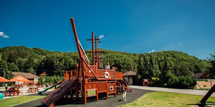 Pobyt v nových Apartmánoch GOLF & SKI – rodinný dovolenkový raj vo Valčianskej doline s atrakciami pre deti