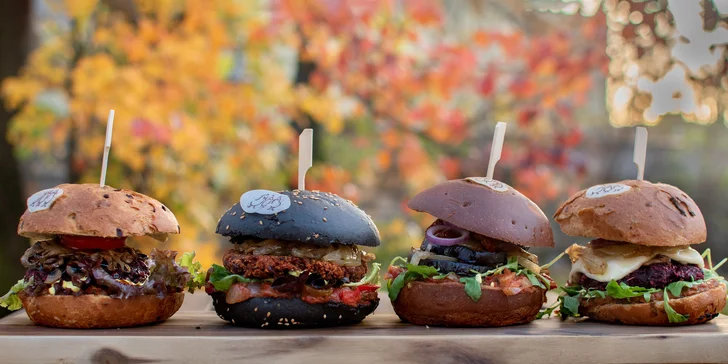 Najedzte sa zdravo! Burger, menu špeciál či koláč u Pánov Báklažánov!
