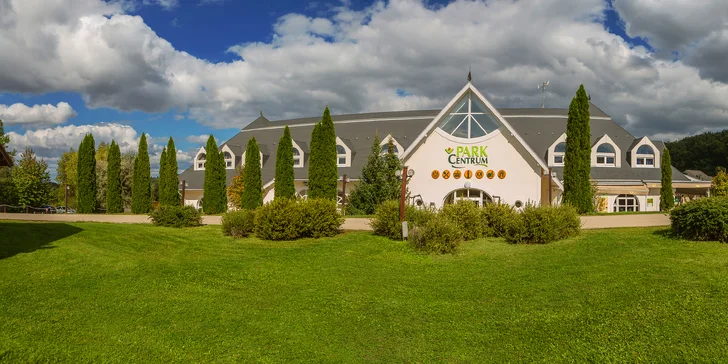 Rodinná dovolenka s polpenziou v apartmánovom resorte Villapark: deti do 15 rokov zdarma!
