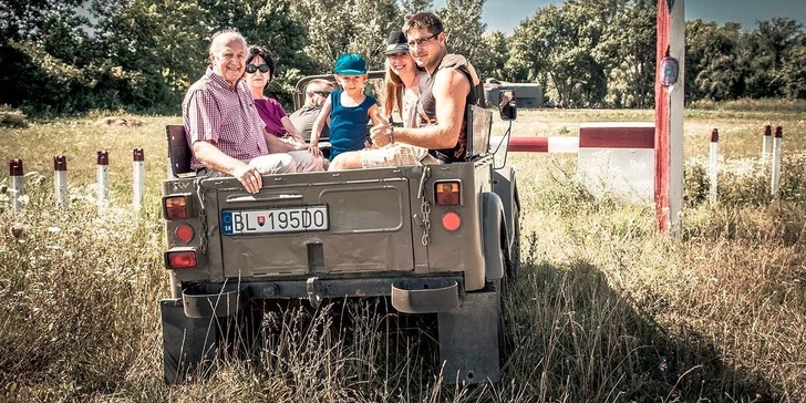Prehliadka hranice a bunkrov z korby veteránu