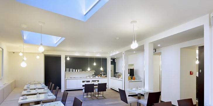 Čarovná Praha: moderný hotel v Novom Meste, raňajky