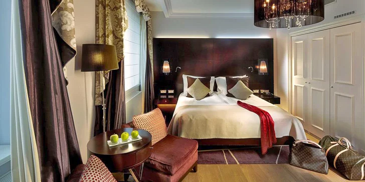 Luxusný hotel v centre Prahy: raňajky aj romantická večera vo vyhlásenej reštaurácii