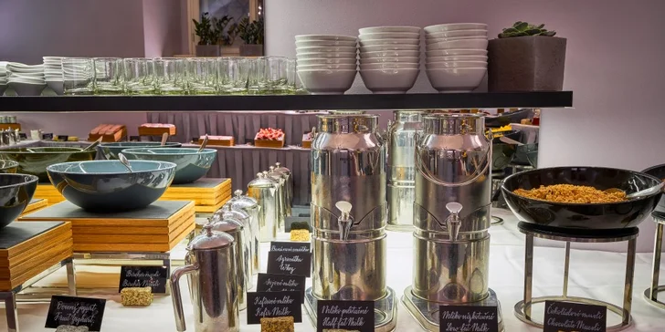 Luxusný hotel v centre Prahy: raňajky aj romantická večera vo vyhlásenej reštaurácii