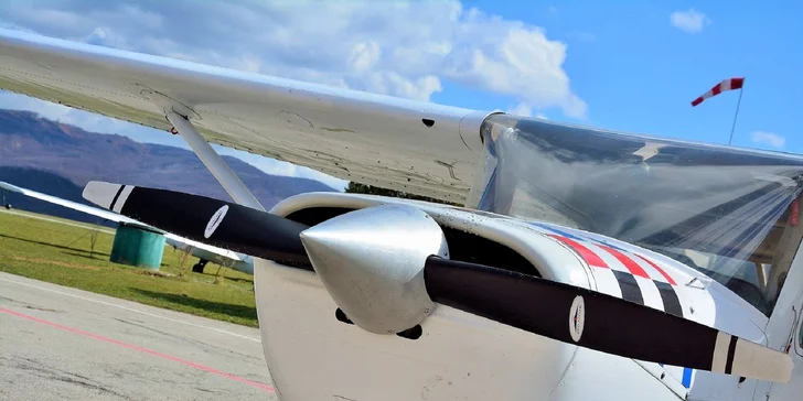 Let lietadlom Viper SD4 alebo Cessna 150 s možnosťou pilotovania
