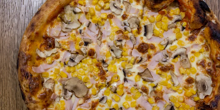 Pizza podľa vlastného výberu z reštaurácie STEAM FACTORY