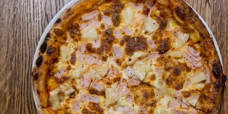 Pizza podľa vlastného výberu z reštaurácie STEAM FACTORY