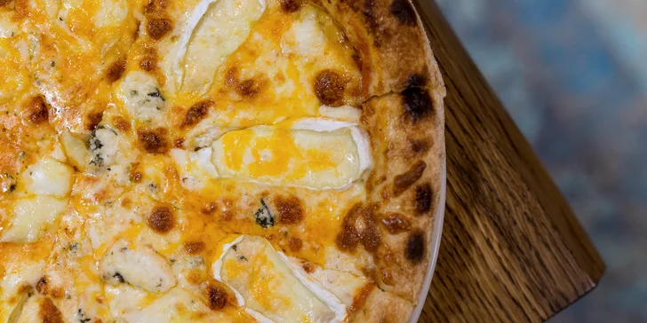 Pizza podľa vlastného výberu z reštaurácie STEAM FACTORY
