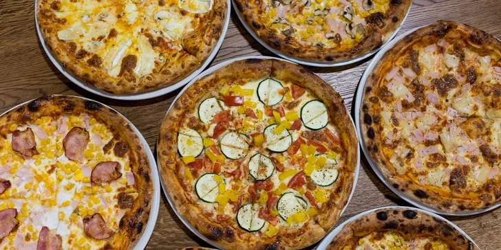 Pizza podľa vlastného výberu z reštaurácie STEAM FACTORY