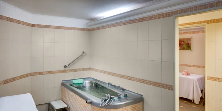 4* pobyt v centre Mariánskych Lázní s raňajkami slebo polpenziou, wellness a procedúrami