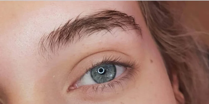 Laminácia obočia v kozmetickom salóne Medica Esthetic