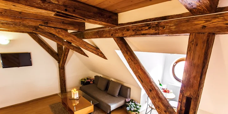 Ubytovanie na Kráľovskej ceste: krásne apartmány v renesančnom dome