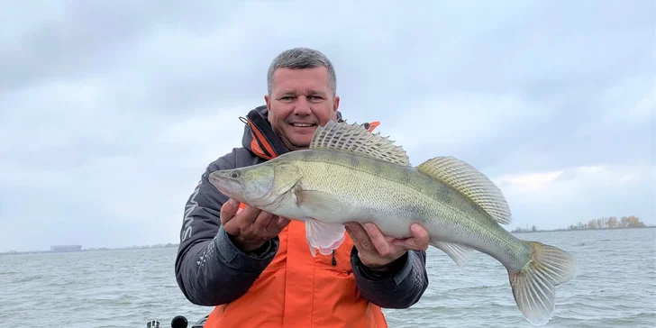 Škola prívlače a muškárenia či vyhliadková plavba rýchločlnom BASS TRACKER 175 TXW alebo NITRO Z19