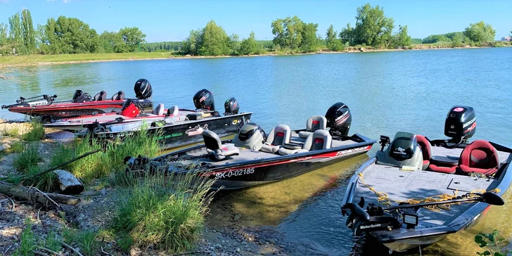 Škola prívlače a muškárenia či vyhliadková plavba rýchločlnom BASS TRACKER 175 TXW alebo NITRO Z19