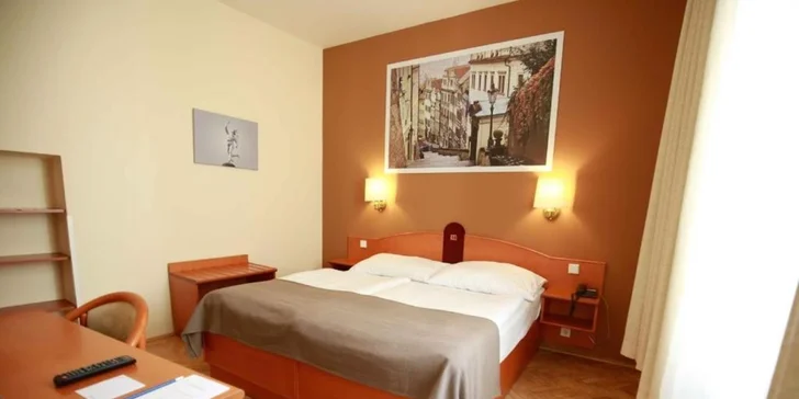 Pohodová dovolenka v Prahe: ubytovanie s raňajkami pre 2 až 4 osoby