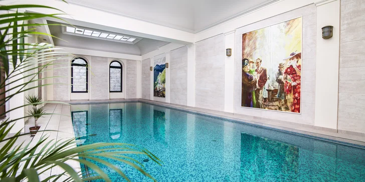 4* relax vo Varoch: hotel pri kolonáde, raňajky a neobmedzený vstup do wellness