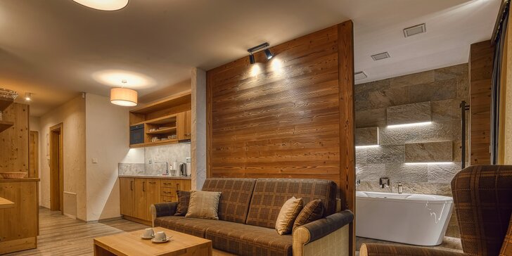Letná dovolenka v horských Chaletoch v Jasnej v luxusných apartmánoch aj s vlastnou saunou a výhľadom na hrebene Nízkych Tatier