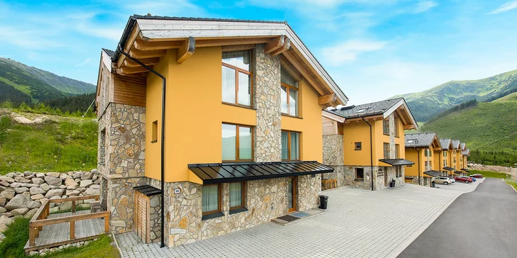 Letná dovolenka v horských Chaletoch v Jasnej v luxusných apartmánoch aj s vlastnou saunou a výhľadom na hrebene Nízkych Tatier