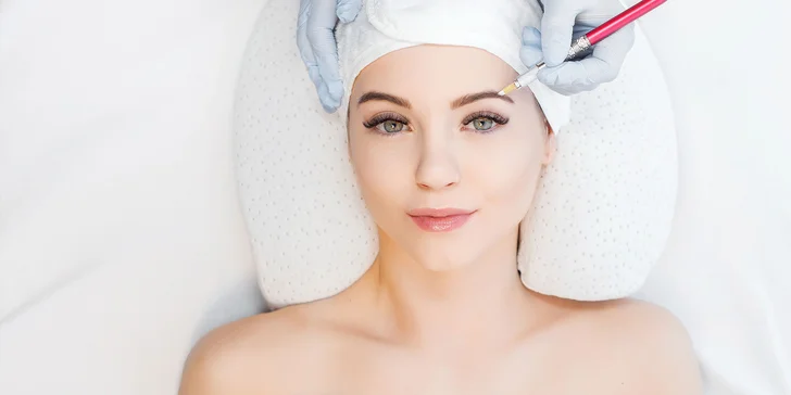 Krásne riasy s Lash lifting či žiarivá pleť s čistením a masážou pleti