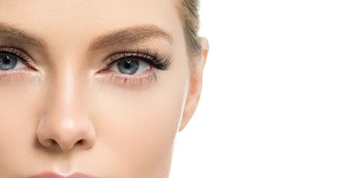 Krásne riasy s Lash lifting či žiarivá pleť s čistením a masážou pleti