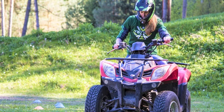 Detská zóna, aquazorbing, rodeo býk či jazda na štvorkolke v ZÁBAVNOM PARKU LIPTOV