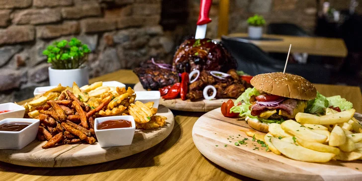 Burger, denko s 1,9 kg mäsa alebo hranolčeková ruleta