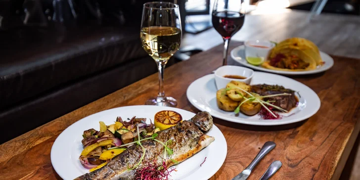 Mäsové špeciality: grilovaný pstruh, hovädzie taco alebo steak