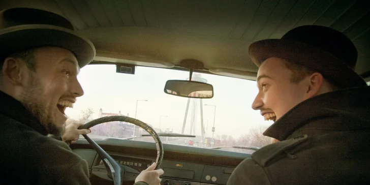 Zažite nostalgickú retro jazdu Bratislavou na socialistickej Škodovke!