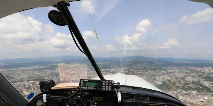 Vyhliadkový let lietadlom Piper PA-28 s možnosťou pilotovania