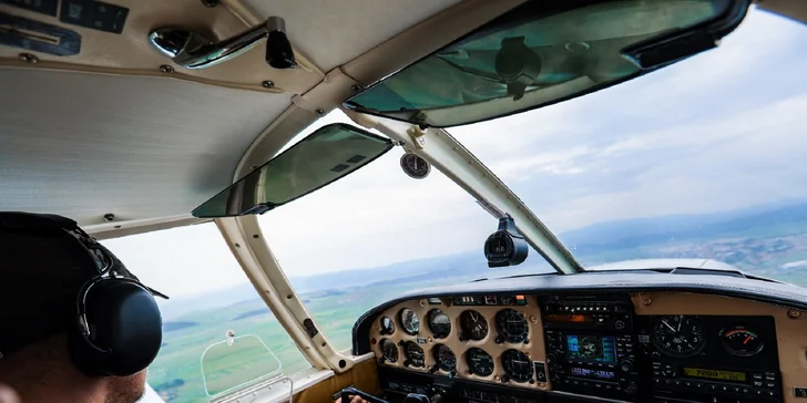 Vyhliadkový let lietadlom Piper PA-28 s možnosťou pilotovania