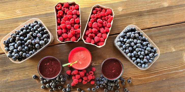 Lahodné čerstvé plody či osviežujúce ovocné smoothies z prírody Kraľovian