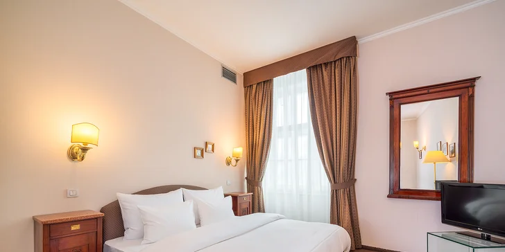 Pobyt v historickom centre Prahy: elegantný hotel, bohaté raňajky a plavba po Vltave