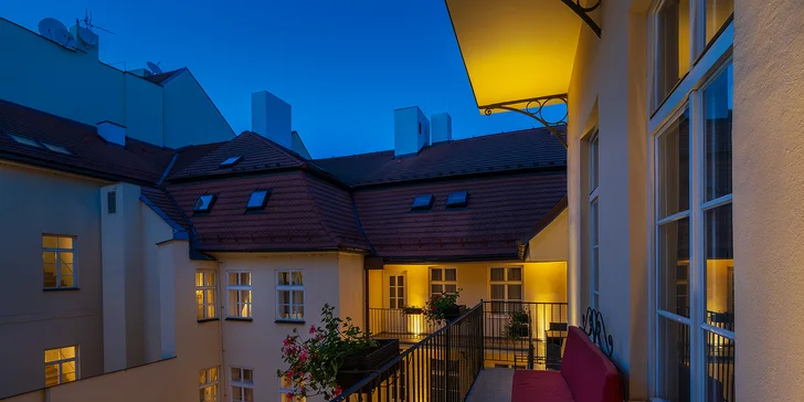 Pobyt v historickom centre Prahy: elegantný hotel, bohaté raňajky a plavba po Vltave