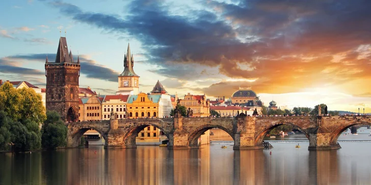 Pobyt v historickom centre Prahy: elegantný hotel, bohaté raňajky a plavba po Vltave