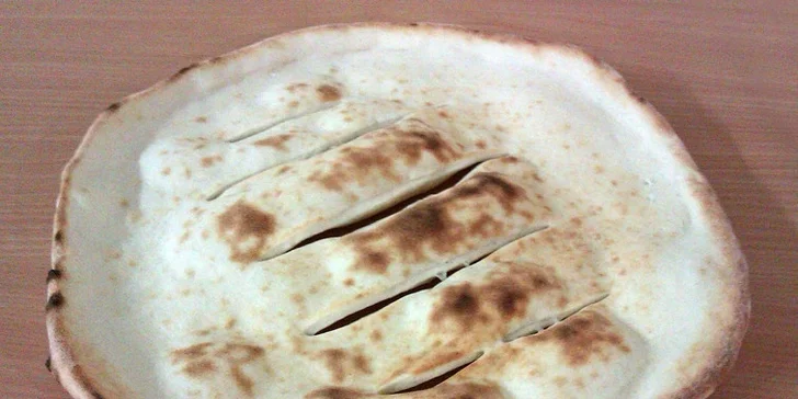 Dvojnásobný úsmev pre pizzu na donášku - 2 pizze + pizza chlebík alebo 2 kusy bezlepkovej pizze