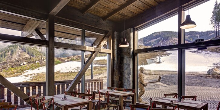 Pobyt v lone Nízkych Tatier v novom Hoteli Strachan Family Jasná s famóznou kuchyňou a perfektnou panorámou