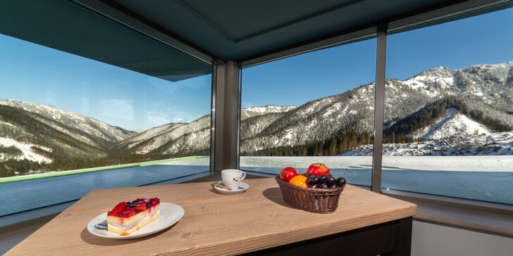 Pobyt na rok 2021 v novom Hoteli Strachan Family Jasná s famóznou kuchyňou, neobmedzeným wellness a perfektnou lokalitou v lone Nízkych Tatier s úžasnými výhľadmi na hrebene
