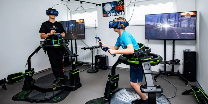 Vyskúšajte pohybový simulátor Virtuix Omni™ vo VR aréne
