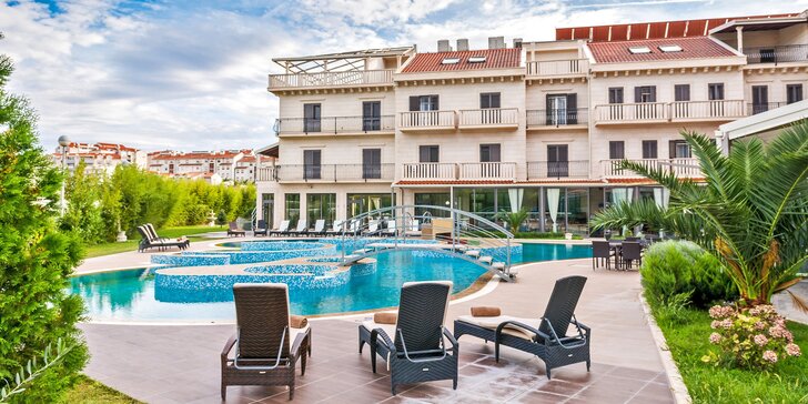 Luxusný hotel v slnečnej Dalmácii: polpenzia, neobmedzený wellness a požičanie elektrobicyklov