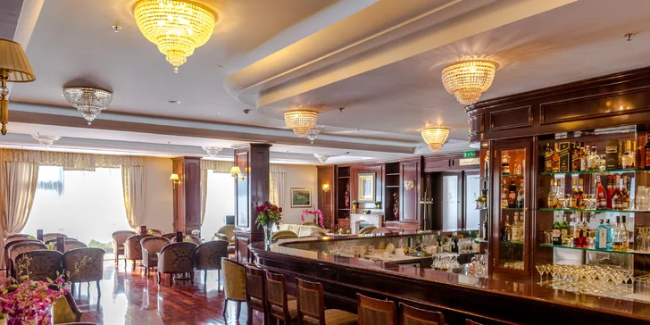 Luxusný hotel v slnečnej Dalmácii s polpenziou a neobmedzeným wellness