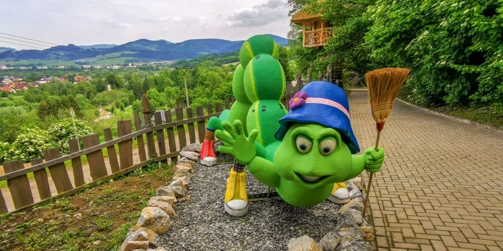 Štýlový rodinný záver leta! Plavba na plti pod Strečnom a rozprávkový les: 1-dňový zájazd